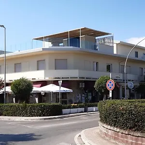 Del Hotel